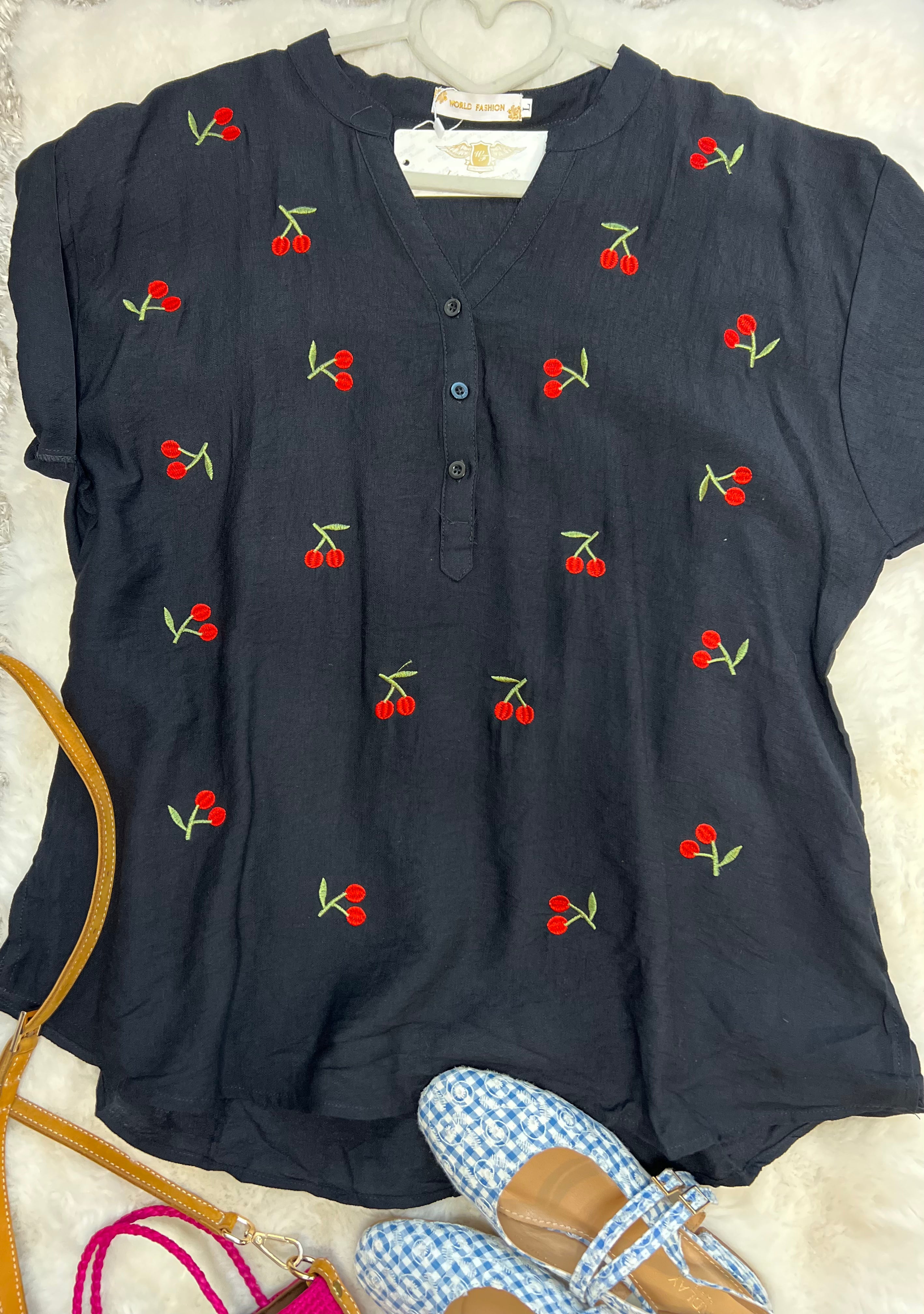 Blouse à broderie cerise MIAHY